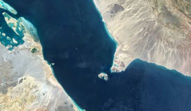 Иран намерен узаконить сбор платы за проход судов через Ормузский пролив