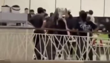 Подростки устроили драку в торговом центре Астаны