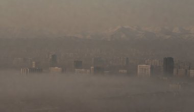 Грязный воздух: синоптики предупредили жителей нескольких городов Казахстана