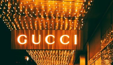 Доходы Gucci в России обнулились