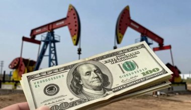 Доллар подешевел более чем на 5 тенге: что происходит на валютном рынке Казахстана