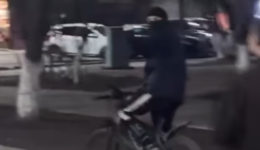 Трогал за ягодицы и волосы: в Петропавловске парень приставал к девушкам