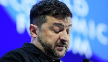 Зеленский назвал отказ Украины от ядерного оружия ошибкой