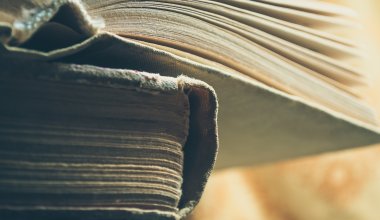 Известных казахстанских востоковедов наградил Токаев