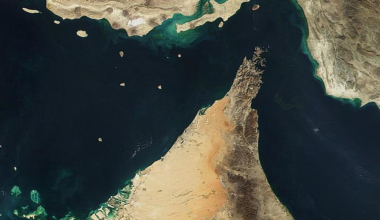 США начнут блокировать суда в Ормузском проливе