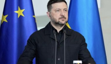 «Это подпитывает войну»: Зеленский призвал не смягчать санкции против нефти РФ