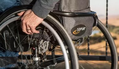 Работа для инвалидов и коляски в аренду: Казахстан меняет подходы к поддержке инклюзии