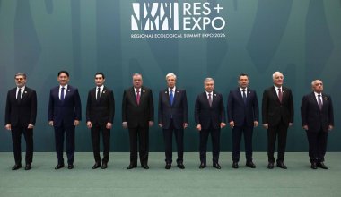 Токаев предложил запретить оружие на Каспии