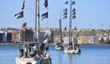 Израиль перехватил гуманитарную флотилию, направлявшуюся в Газу