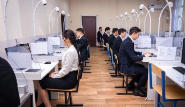 Почти половина абитуриентов не прошла порог на ЕНТ