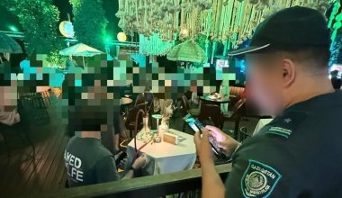 Алматинки спасли девушку у клуба и обвинили полицию в равнодушии