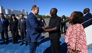 В Астану прилетел президент Кении Уильям Руто
