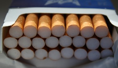 Казахстан заработал рекордную сумму на сигаретах