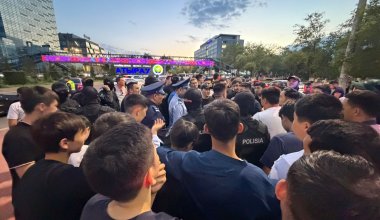 Рейды вызвали ажиотаж среди владельцев машин с иностранными номерами в Атырау