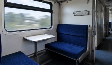 Казахстанка отсудила 3 млн тенге после «взрыва» туалета в поезде