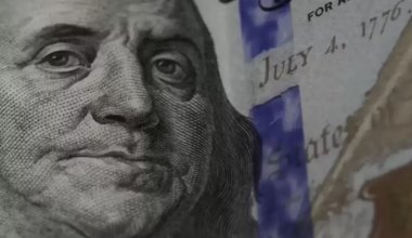 Курсы валют: сколько стоит доллар в обменниках Казахстана 31 мая