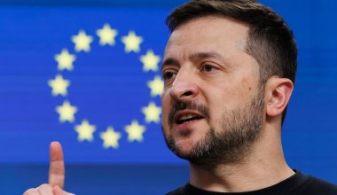 Зеленский назвал обязательного участника переговоров с Россией