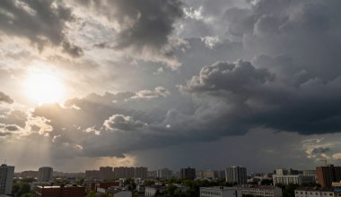 Переменчивая погода в Казахстане: от ливней до знойной жары 10 июня
