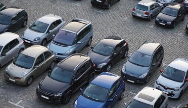 Алматинцам хотят подарить парковку возле дома, но с условиями