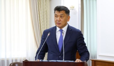 Бектенов отчитал главу КТЖ за отставание по транзитным перевозкам