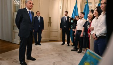 "Где бы вы ни находились, вы остаетесь казахами": Токаев обратился к молодежи