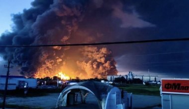 Украина вновь атаковала нефтяные объекты России