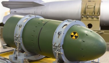 Близ России могут разместить ядерное оружие