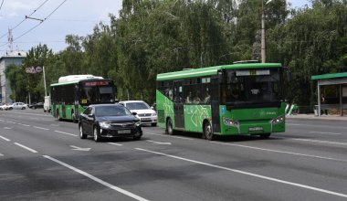 Часть автобусов сняли с рейсов в Алматы