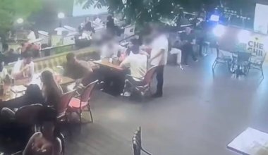Выстрелил прямо в лицо: видео нападения в Актау шокировало казахстанцев
