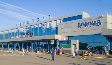 Казахстанская авиакомпания отменила рейсы в Омск после атаки дронов
