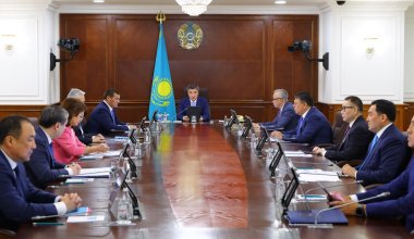 «Будете нести персональную ответственность»: Бектенов раскритиковал КТЖ и «Самрук-Энерго»