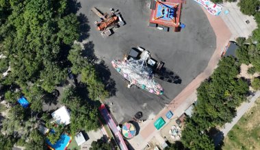 Война за парк? Предпринимателям отключили электричество в Таразе