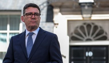 Новое правительство Великобритании: первые назначения Энди Бернема