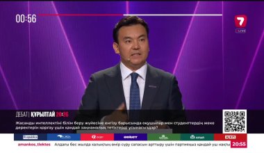 По инициативе партии «Әділет» 160 тысяч учителей получили бесплатный доступ к ChatGPT Edu