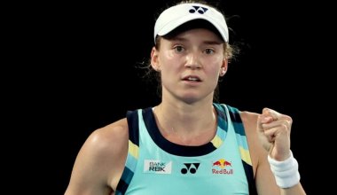 Елена Рыбакина обыграла экс-россиянку на крупном турнире