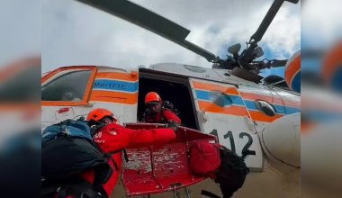 Спецоперация в горах: немецкого туриста доставили в больницу Алматы