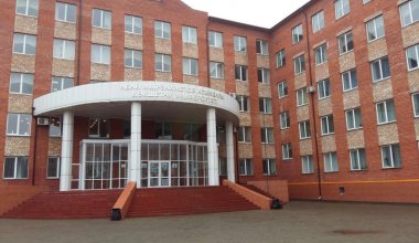 Вуз в Кокшетау не отдаёт абитуриентам аттестаты