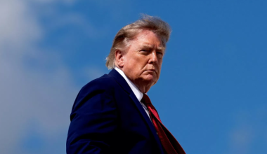 Трамп призвал американцев принять высокие цены