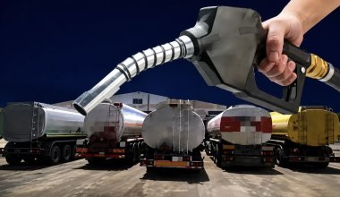 В России бензин остался только на 28% заправок
