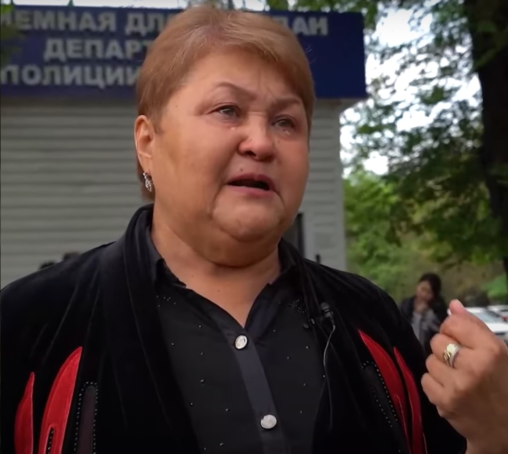 Мама Кайрата Кудайбергена